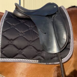 Black 15inch Show Saddle