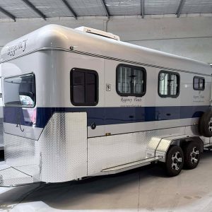 Regency Floats Square 2 HAL Compact Camper Warmblood