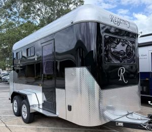 Regency Floats Square 2 HAL Deluxe